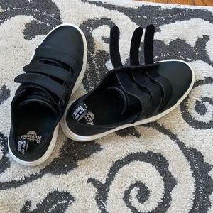 Dr martens black sneakers